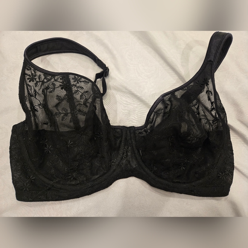 Natori Black Lace‎ Bra with Underwire and Adjustable Straps